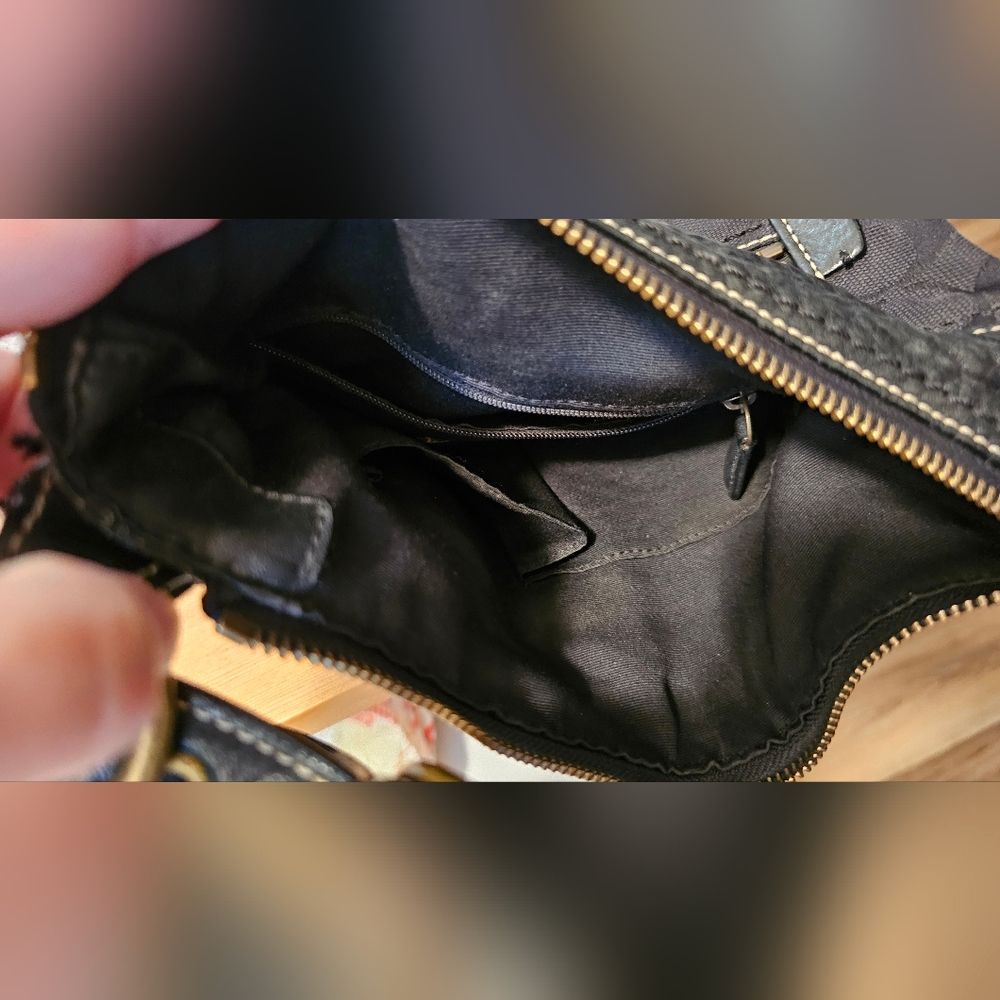 Coach Crossbody Bag Black. Pre-owned. K0685 - Picture 4 of 6